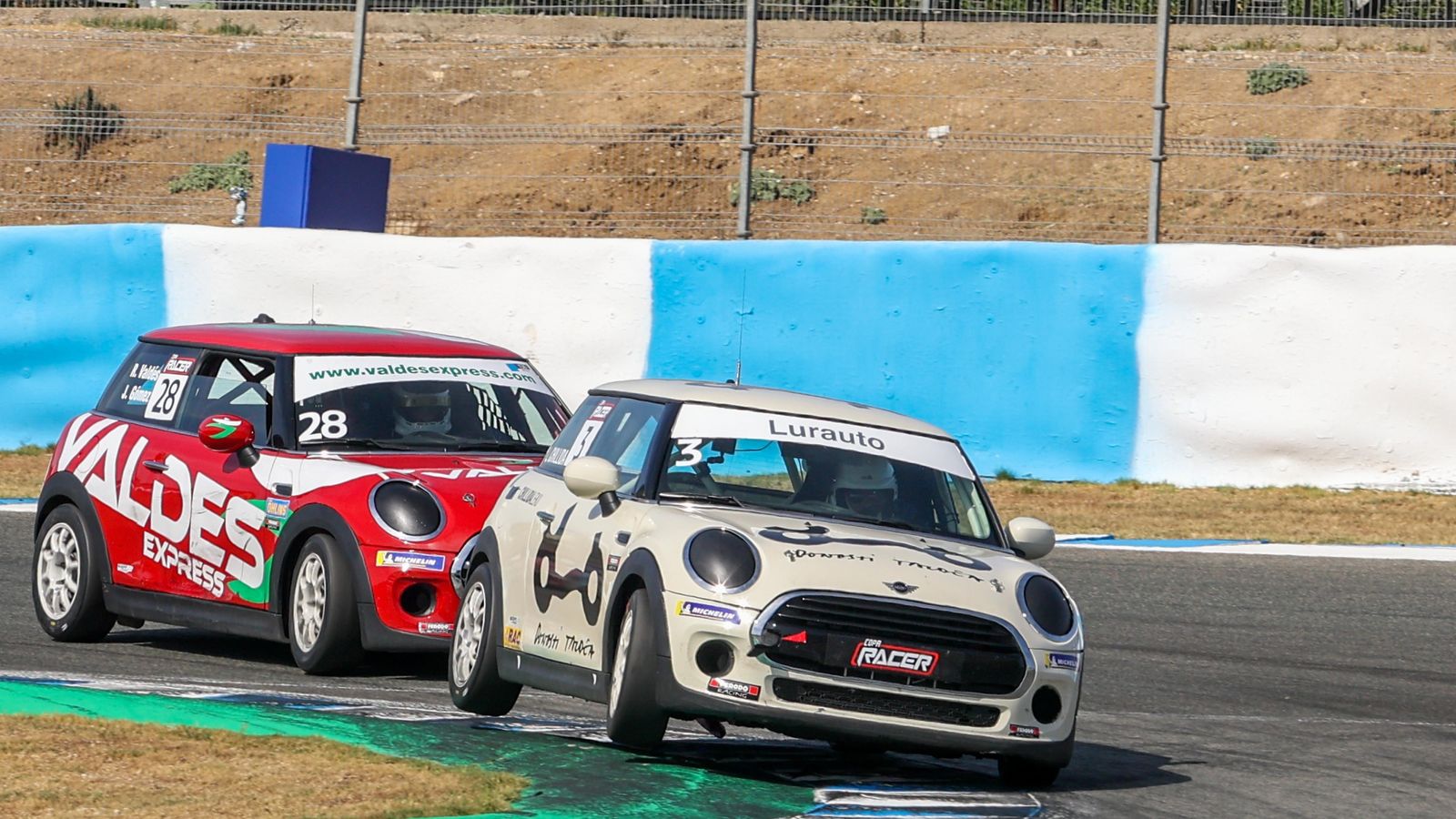 Un mini contraperaltea en uno de los pianos durante la Copa Racer.