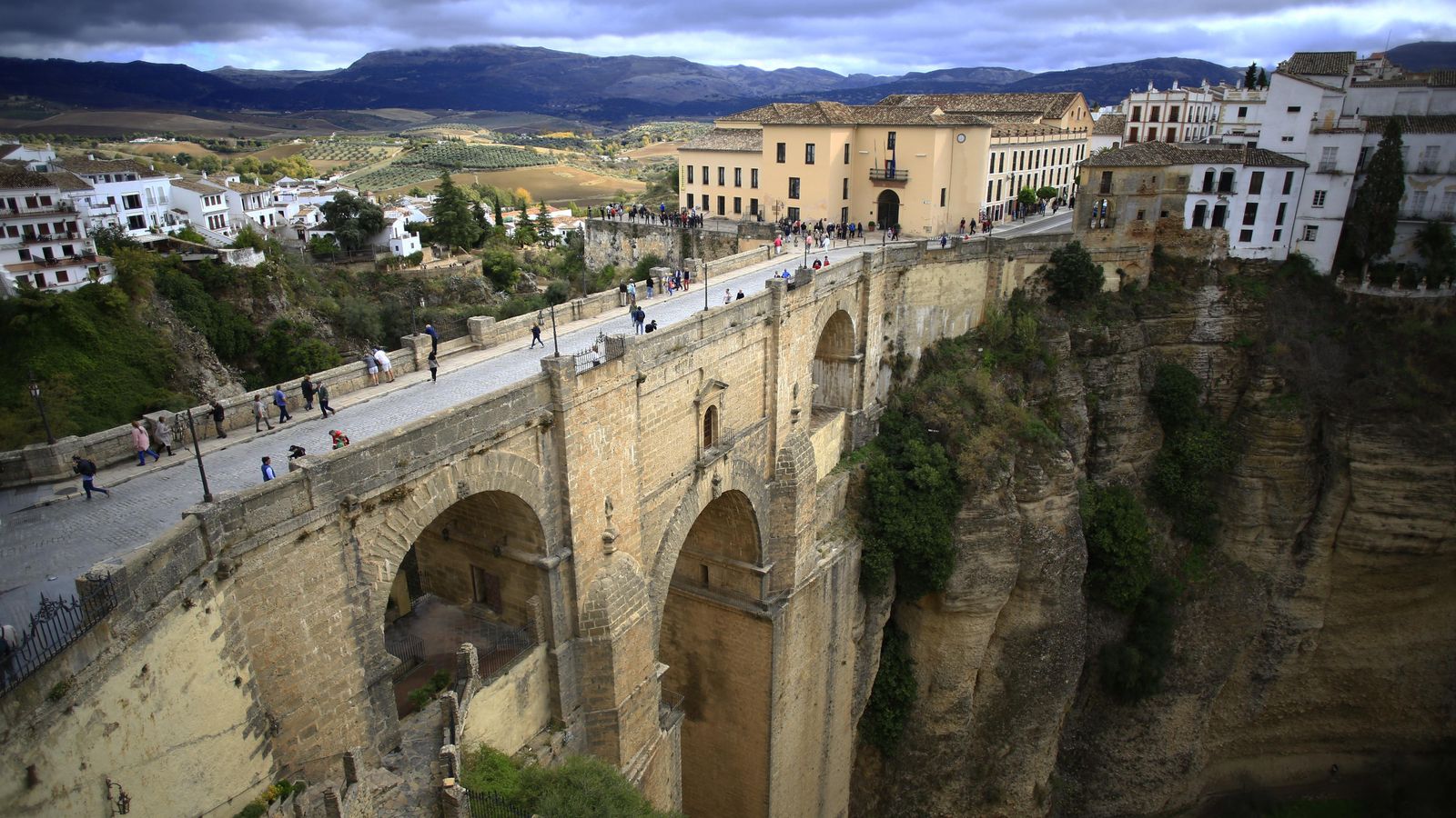 El Puente Nuevo de Ronda es el gran símbolo de la ciudad.