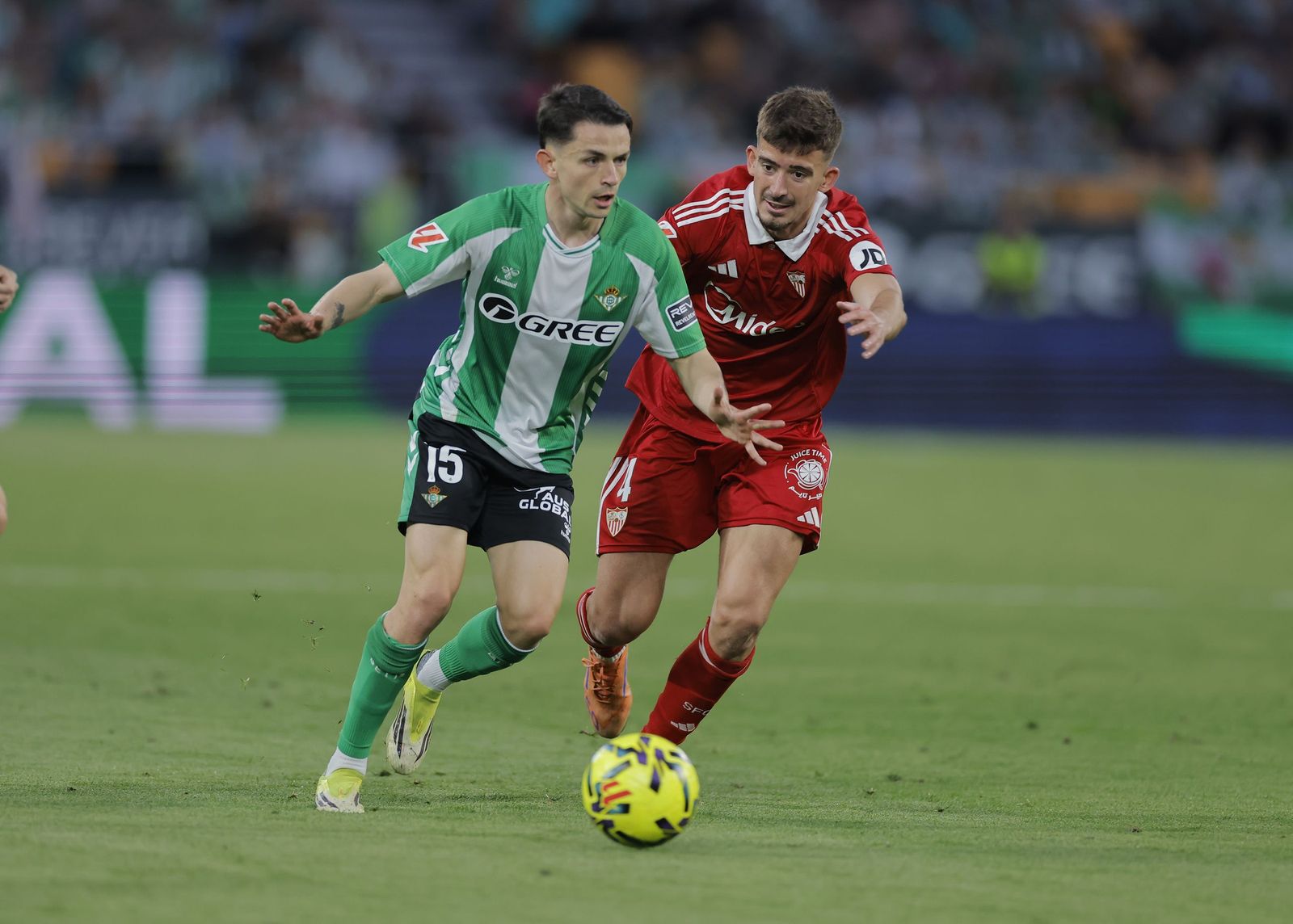 Álvaro Fidalgo y Kike Salas.