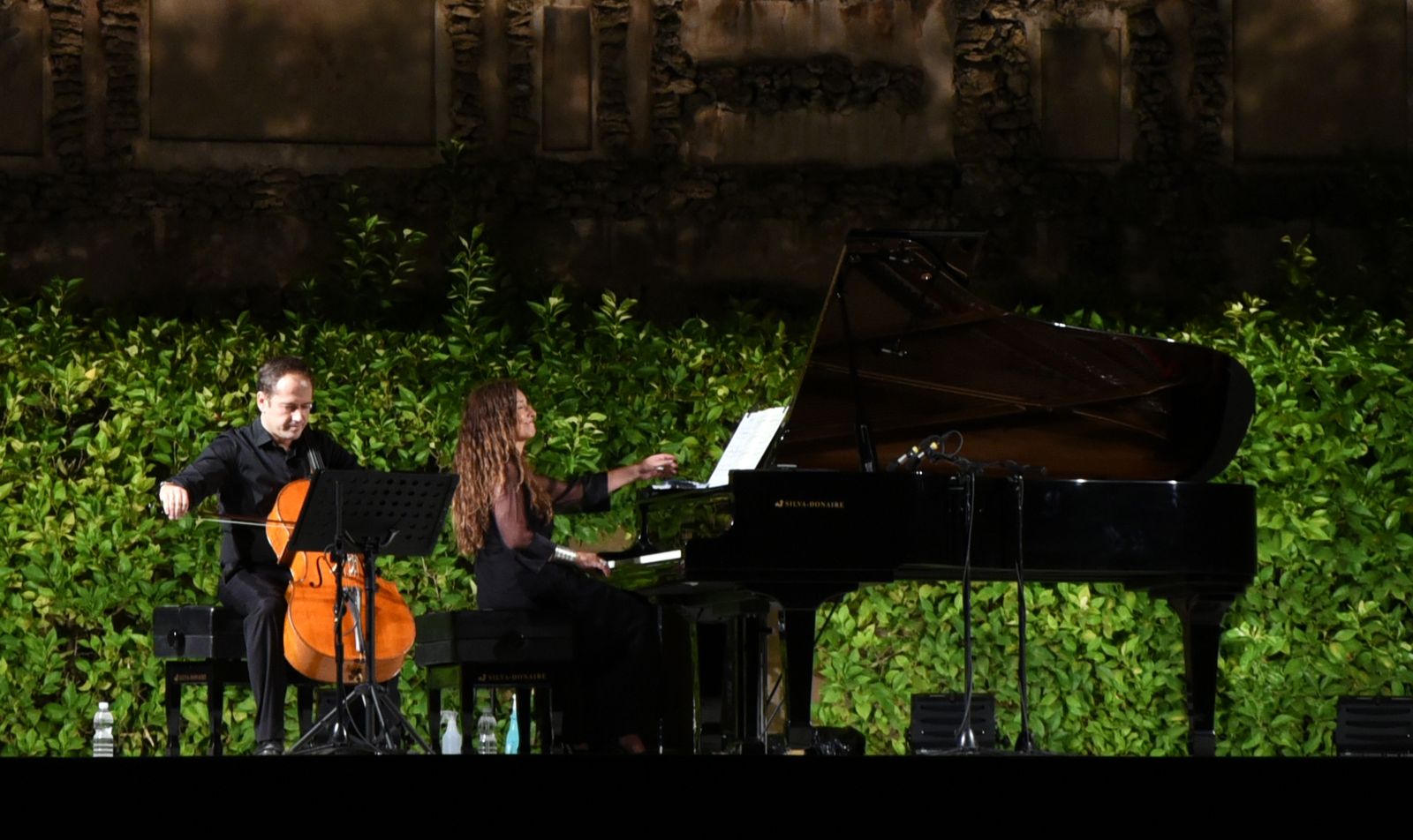 Israel F. Martínez Melero y Carmen Martínez Pierret en el Alcázar.