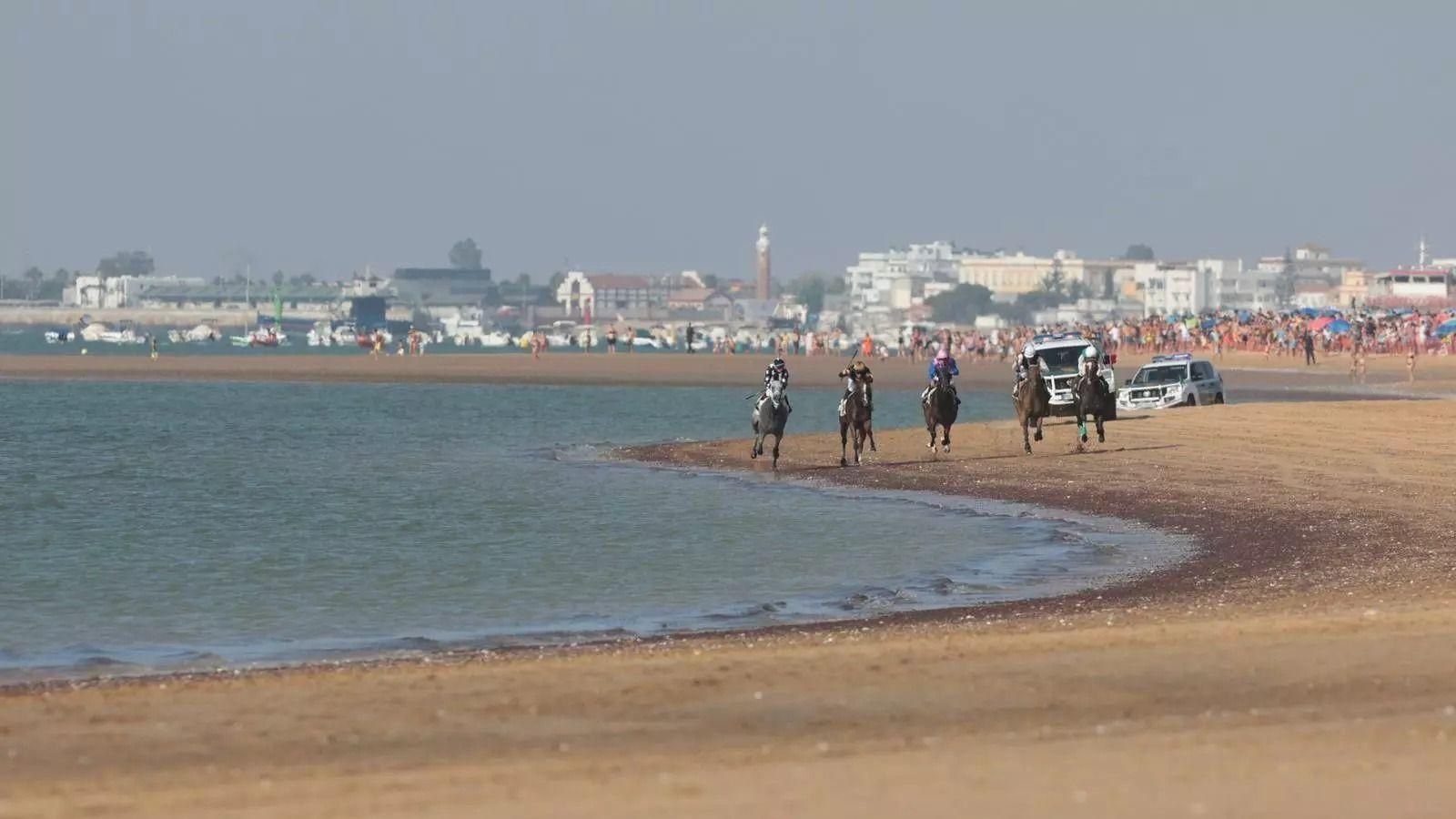 Los caballos vuelven a correr desde este martes hasta el jueves en Sanlúcar.