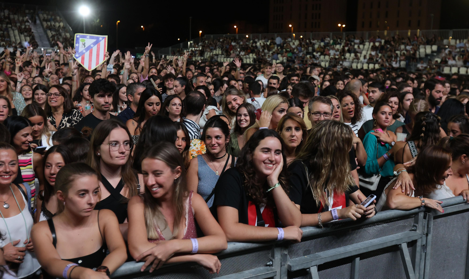 Búscate en el concierto de Dani Martín