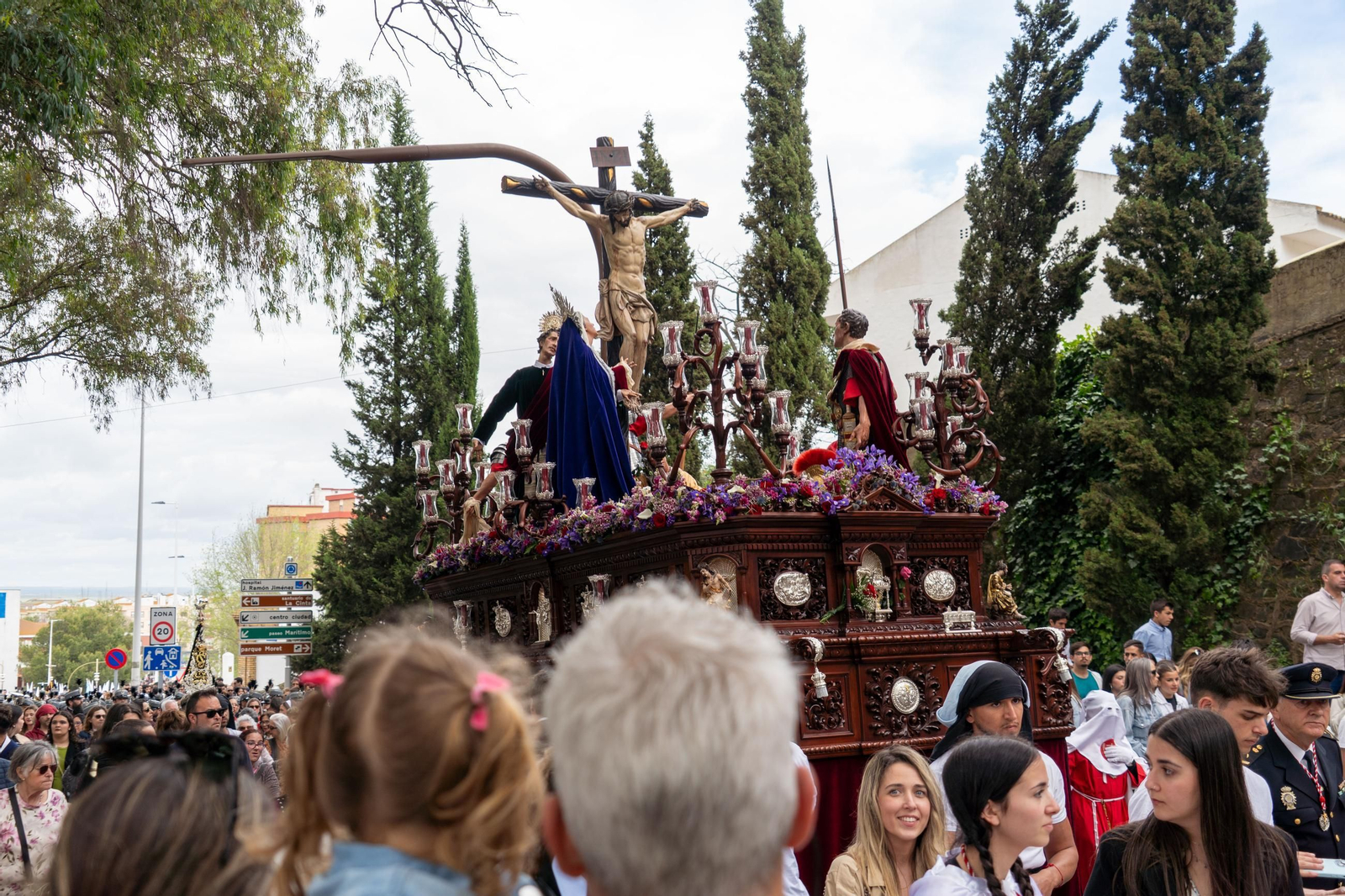 Lunes Santo: Imágenes de la procesión de El Perdón