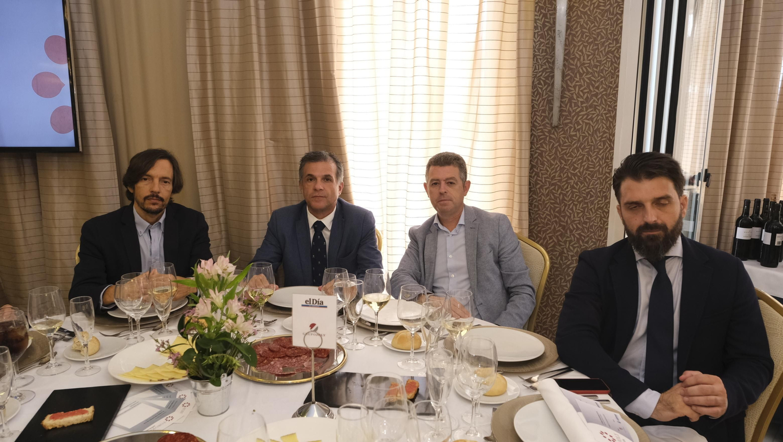 Imágenes del Foro Joly en Almería, con el Gobernador del Banco de España, Pablo Hernández de Cos