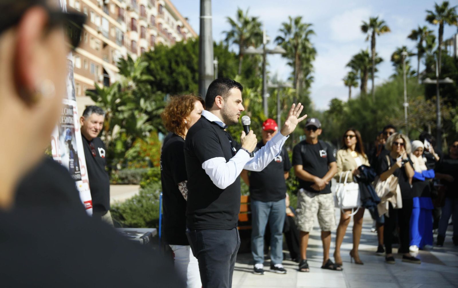 Imágenes de la campaña "Camino de Santiago" para celebrar el día de las personas sin hogar en Almería