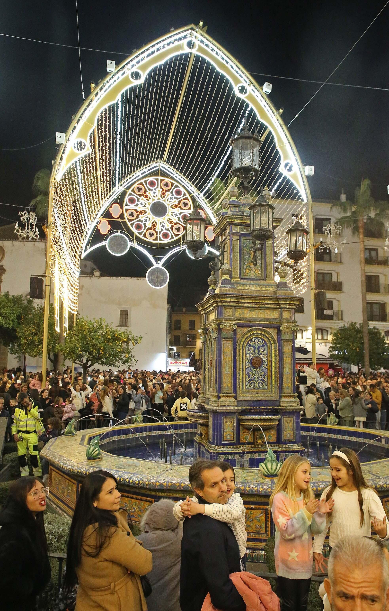 La inauguración del alumbrado navideño de Algeciras, en imágenes