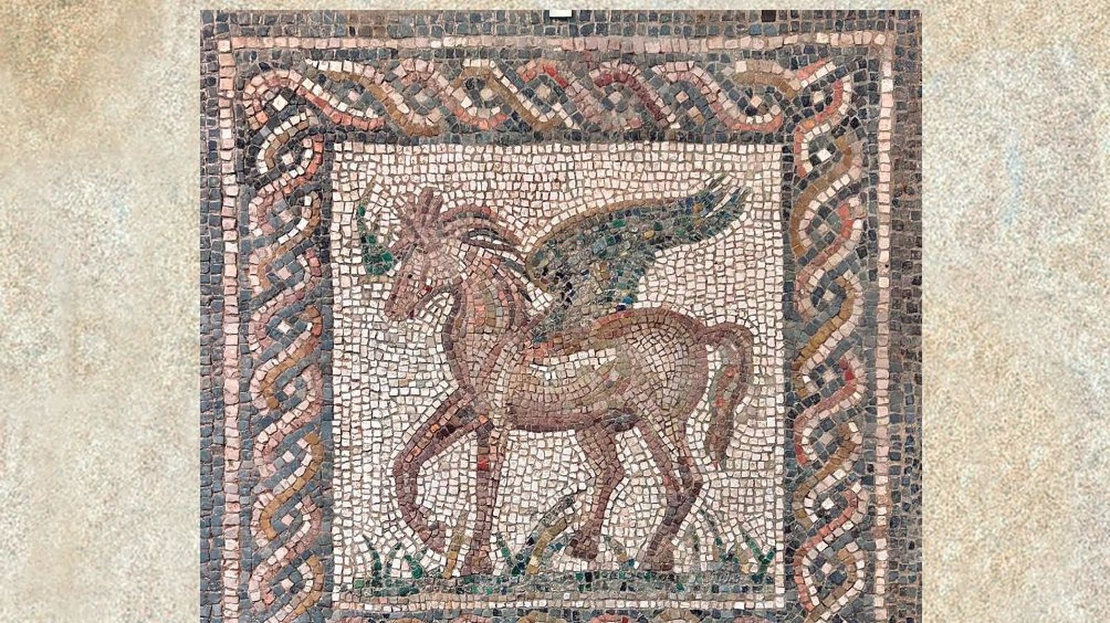 Portada de la revista “Florentia Iliberritana” de la UGR este mes de diciembre