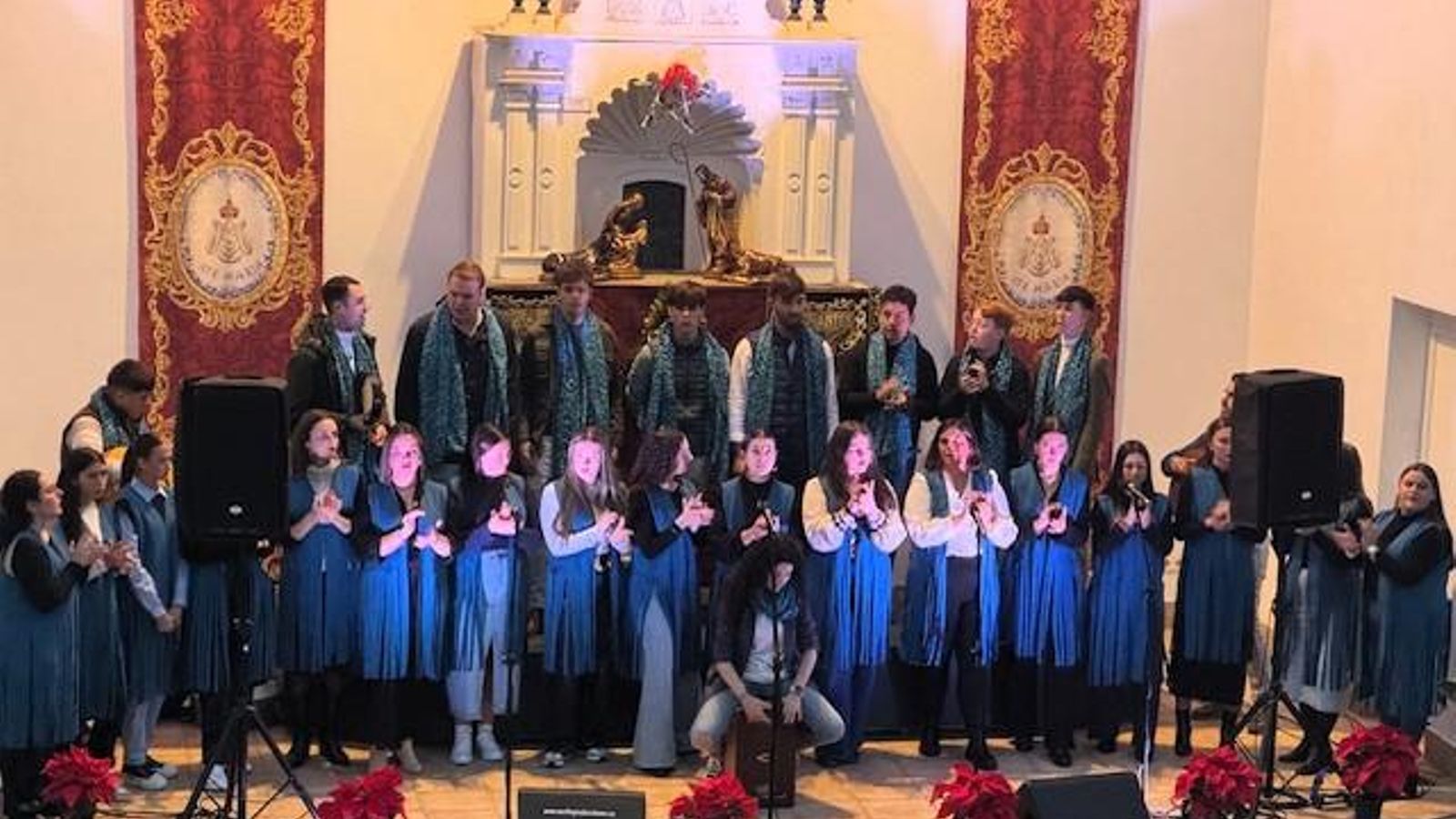 Coro joven de la filial rociera. Coro joven de la filial rociera.