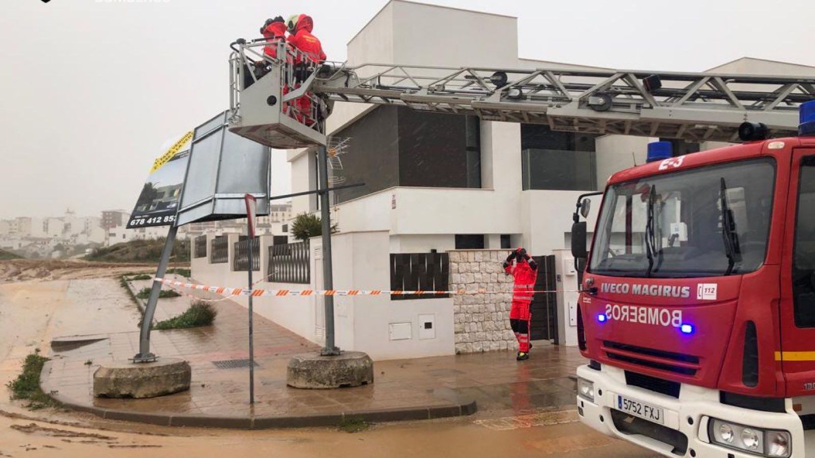 Bomberos actúan en Ronda por las lluvias