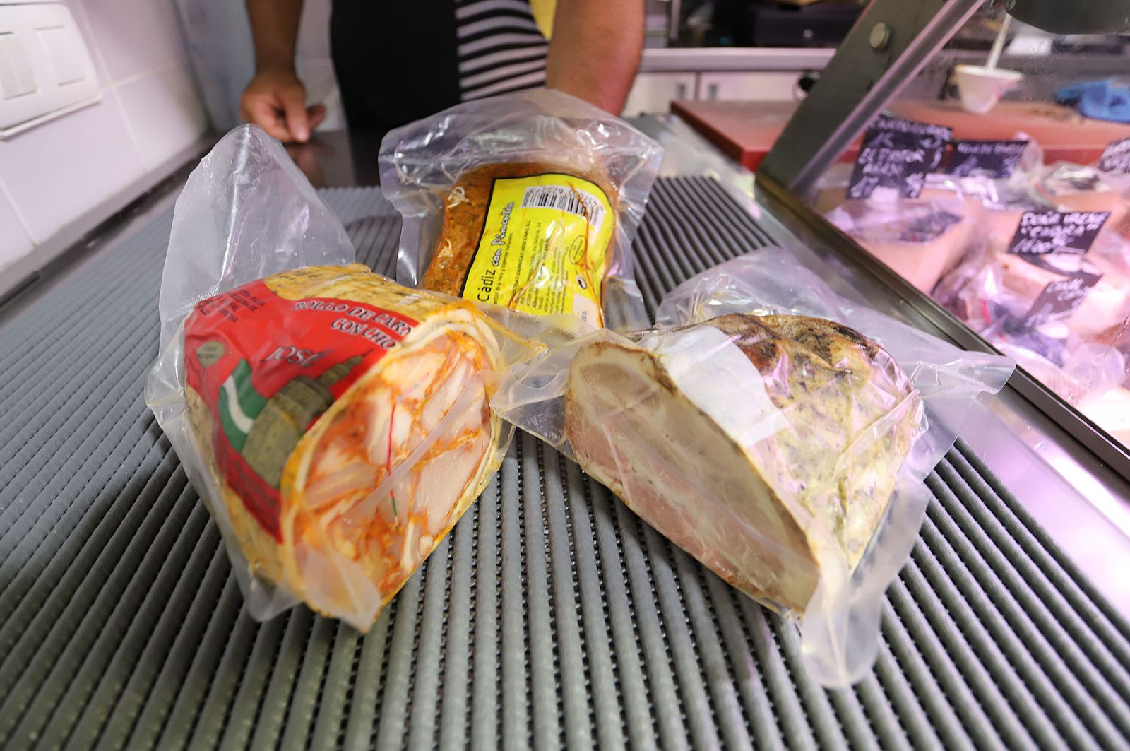 Productos retirados en la charcutería Emilio Toscano ‘El Rubio’ como medida preventiva al brote de listeriosis.