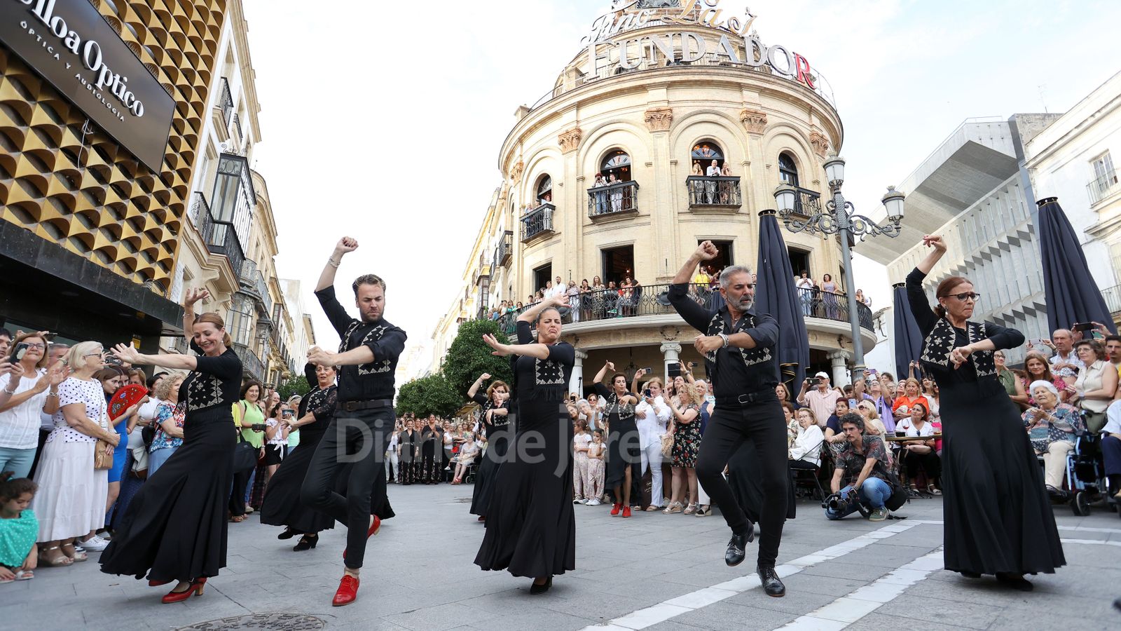 Flashmob de la academia de baile de Fani Muñoz en Jerez