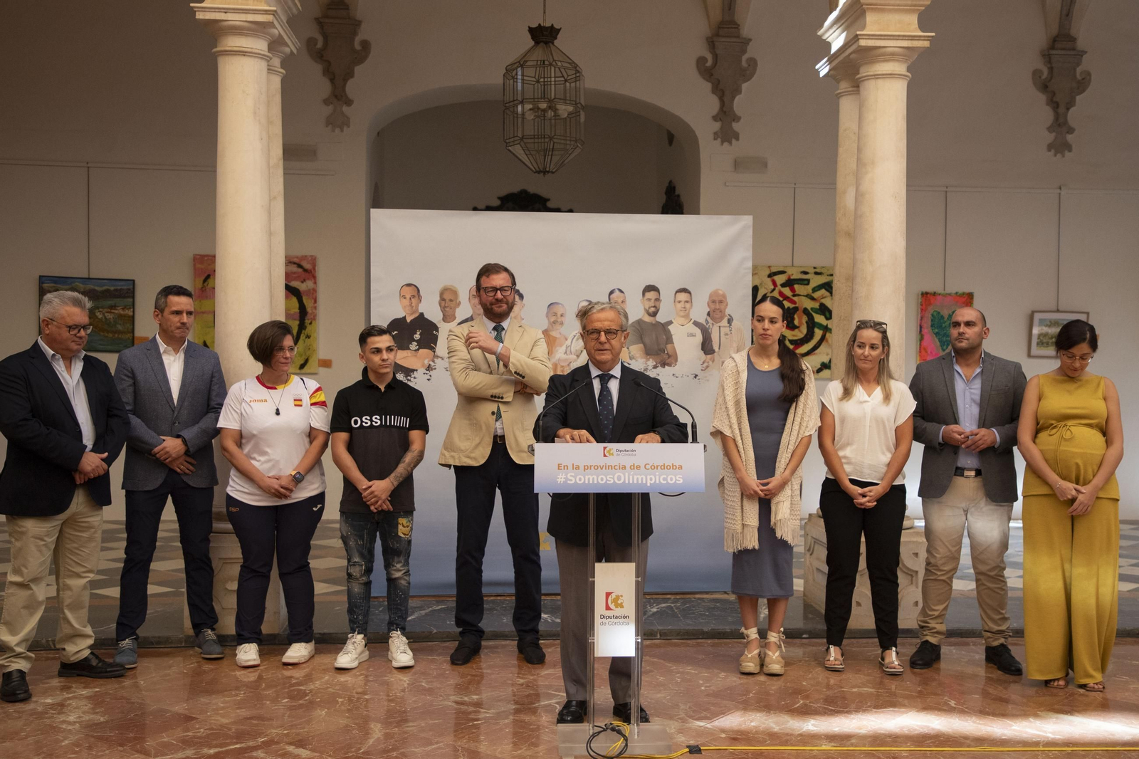 foto_recepcin-por-parte-de-la-corporacin-provincial-a-los-deportistas-olmpicos_08_53985183699_o.jpg