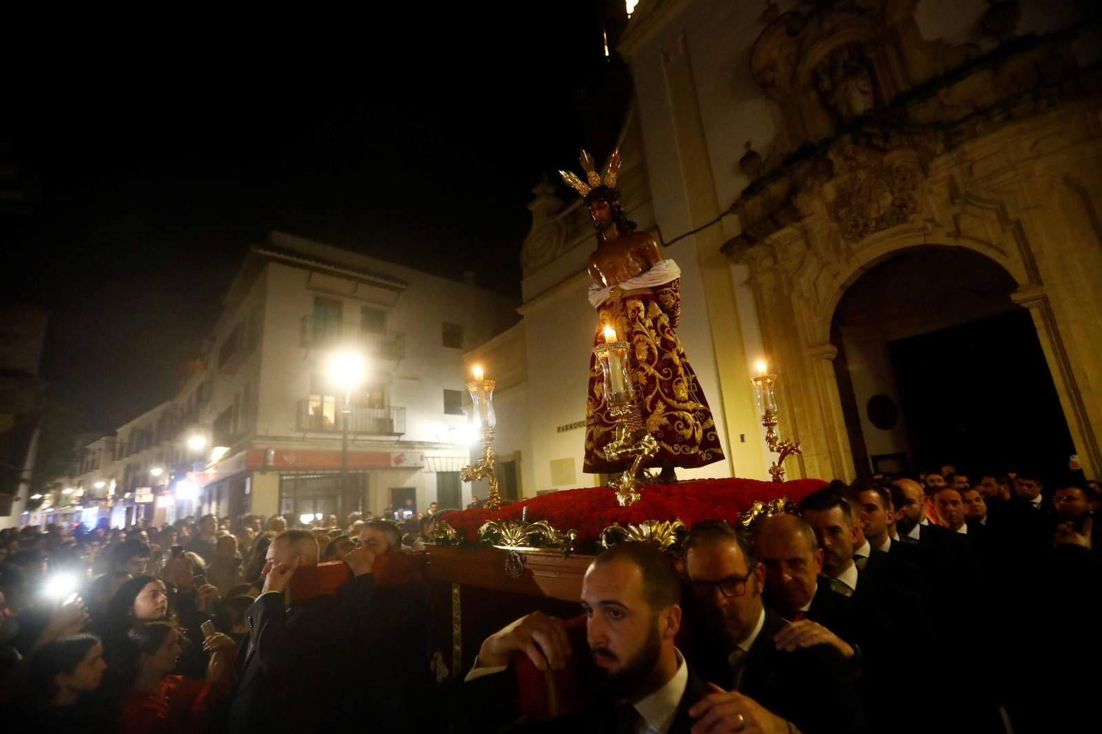 Miércoles de Ceniza en Córdoba: El vía crucis del Señor de las Penas, en imágenes
