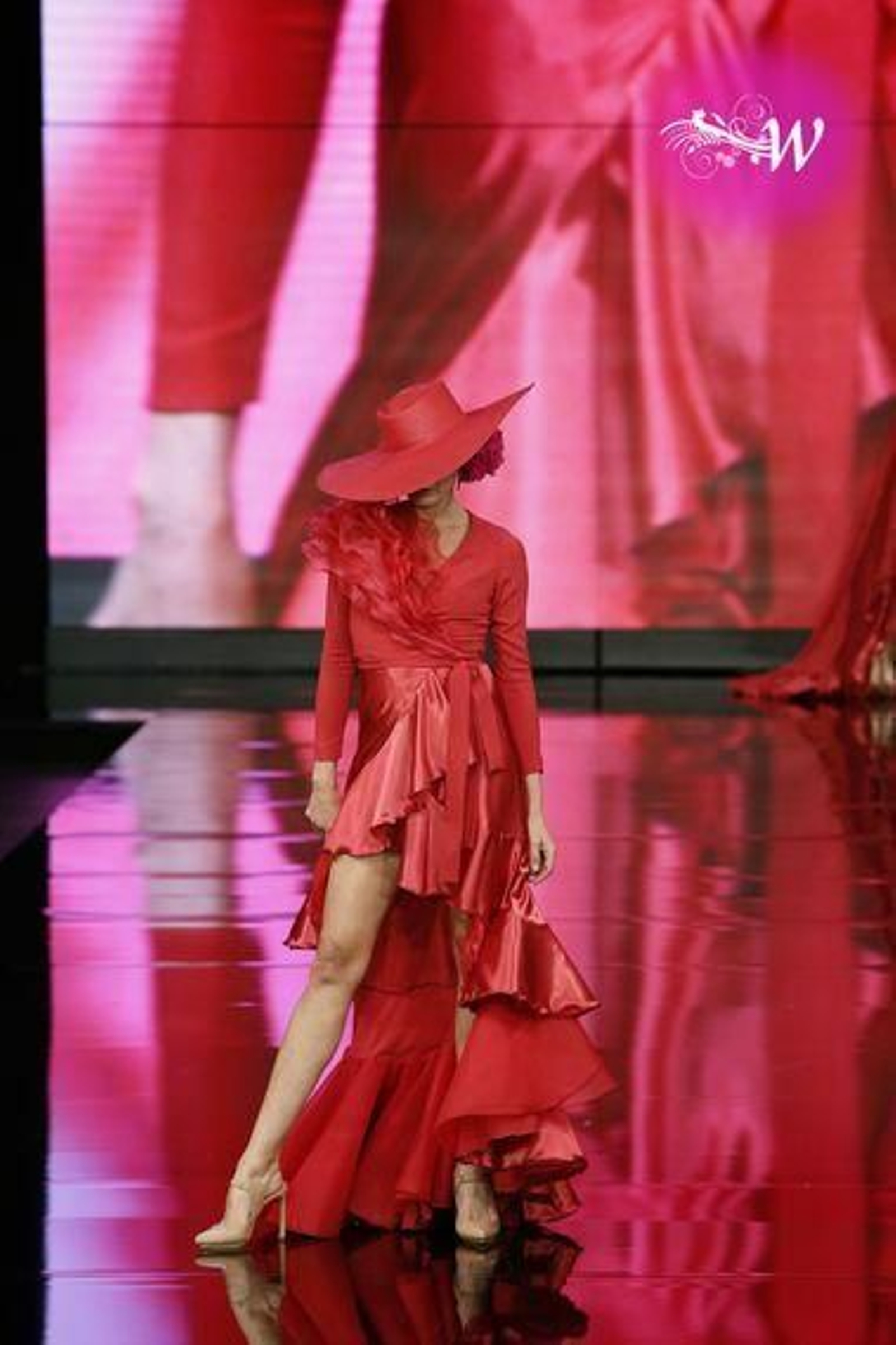 Verónica de la Vega presenta su colección de flamenca en SIMOF 2020, estas son las fotos