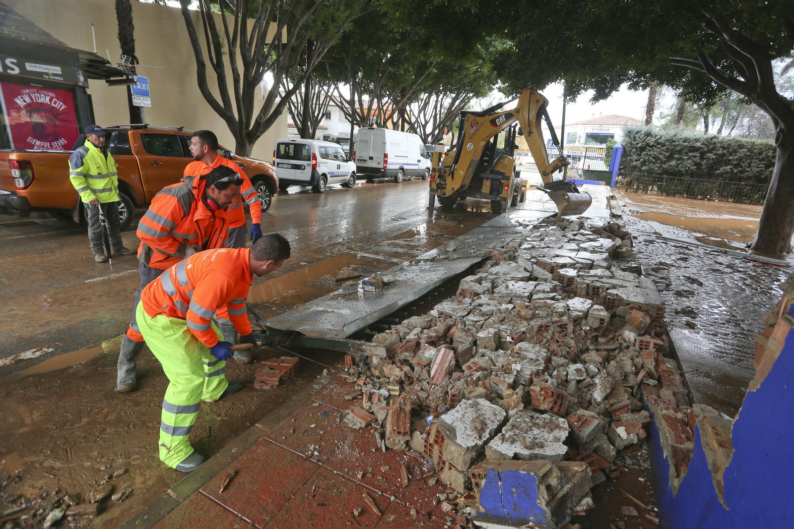 Las fotos de Campanillas inundada por el desbordamiento del río