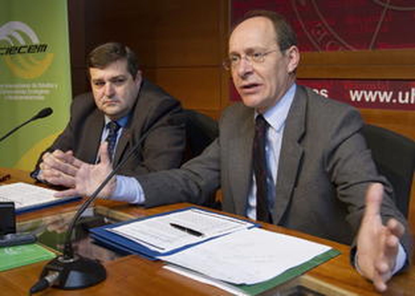 Díaz Trillo durante una rueda de prensa.