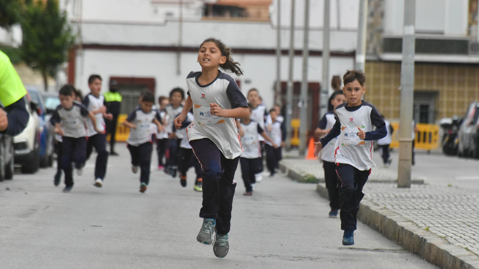 Fotos de la carrera contra la leucemia del Colegio Salesianos de La Línea