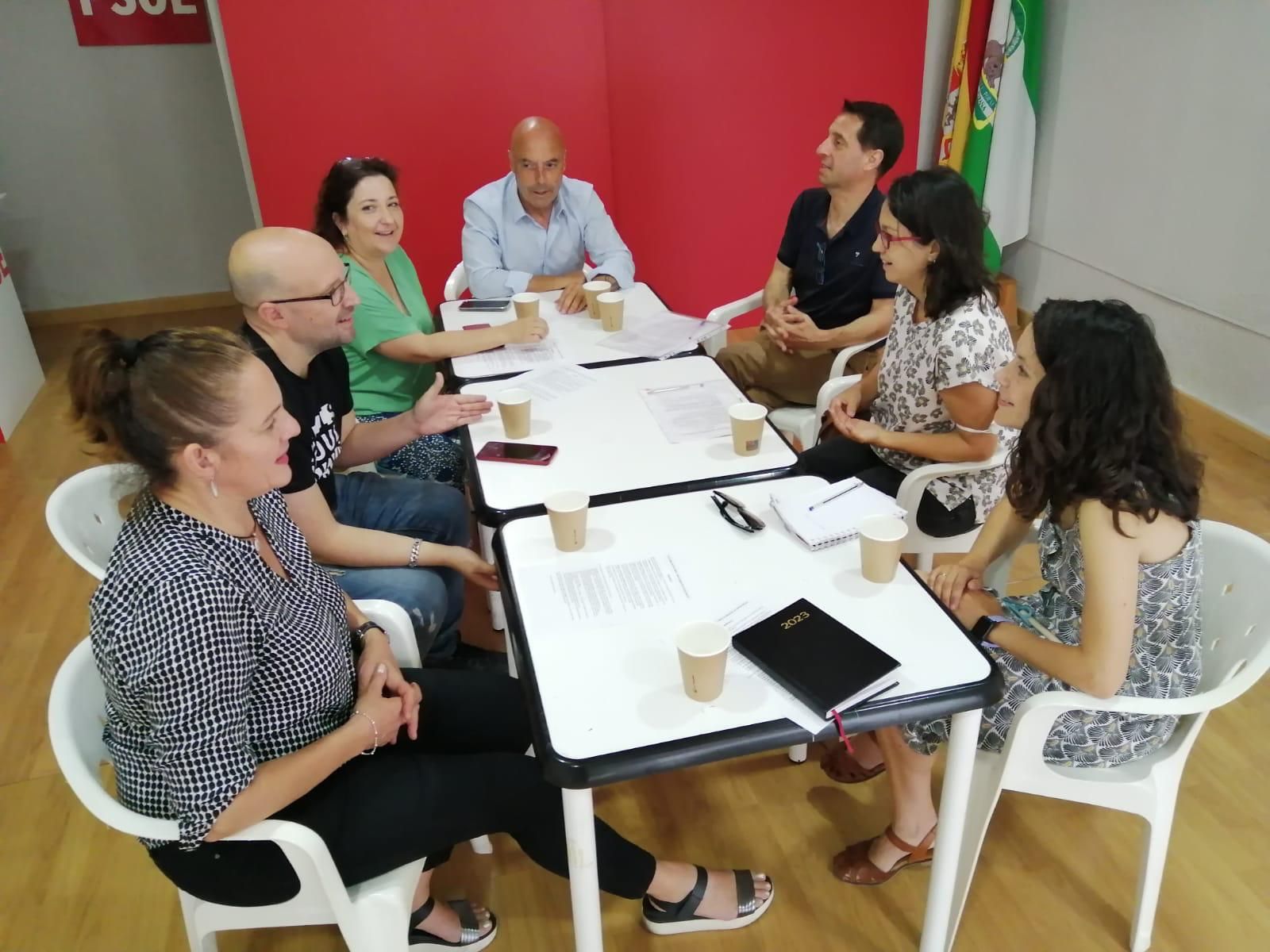 Reunión de Hurtado con la plataforma.