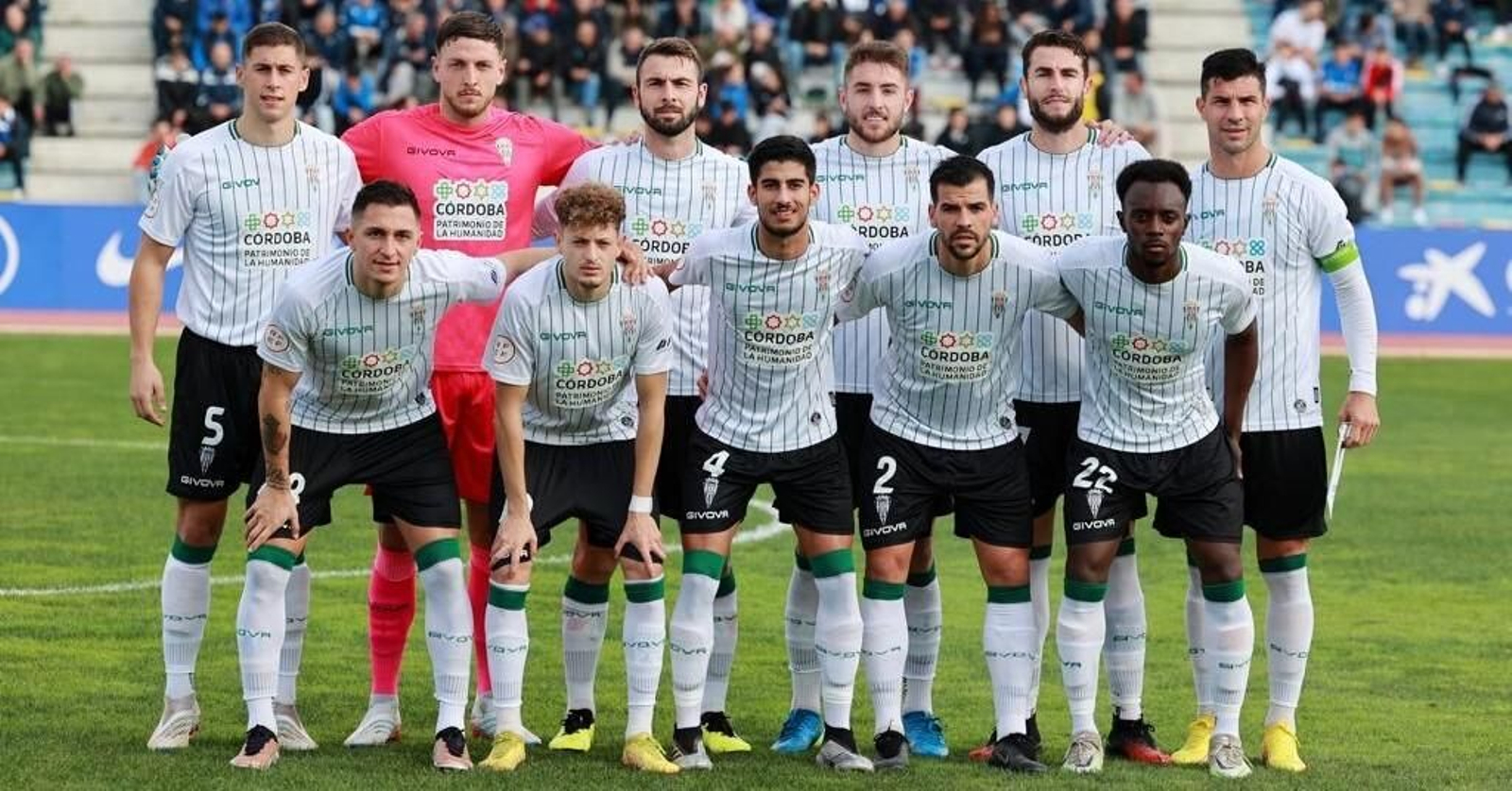 El once inicial del Córdoba CF ante el San Fernando.