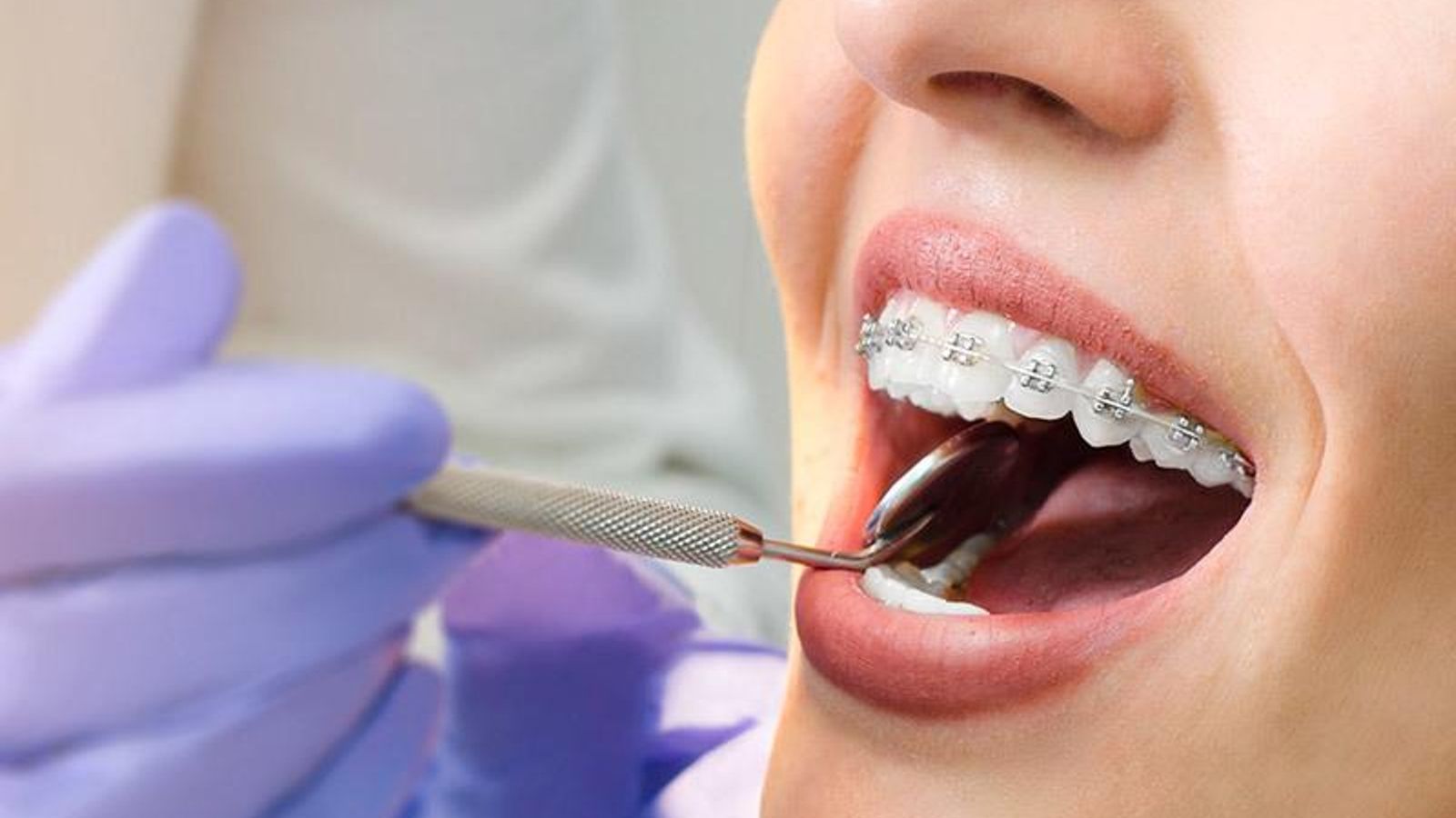La corrección de las piezas dentales es fundamental para corregir la mala masticación. La corrección de las piezas dentales es fundamental para corregir la mala masticación.