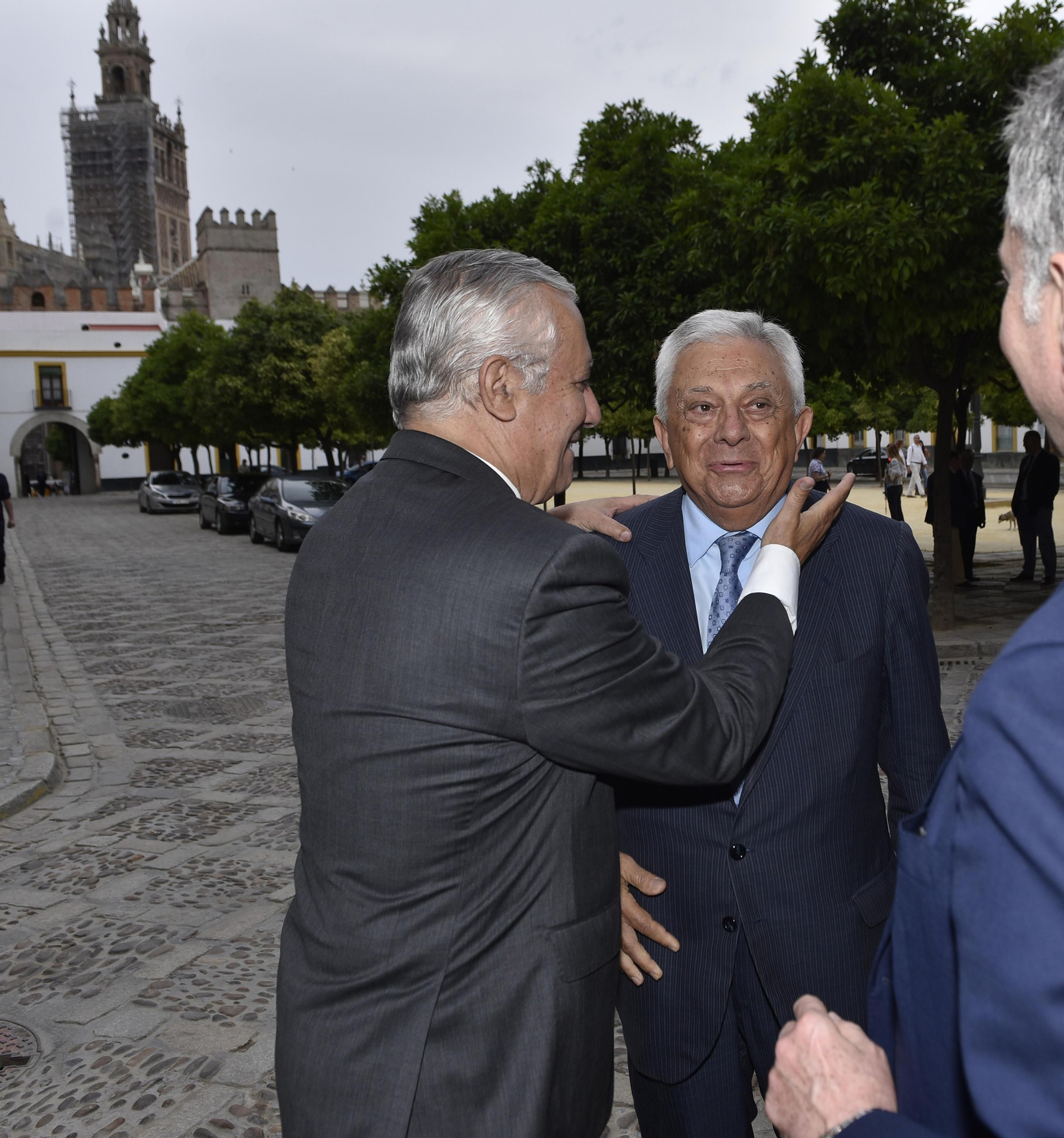 Los asistentes al VII Premio Manuel Clavero