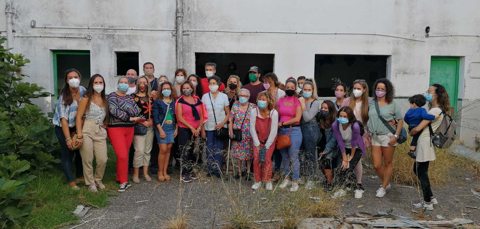 Un grupo de alumnos durante la visita al antiguo colegio Olmo