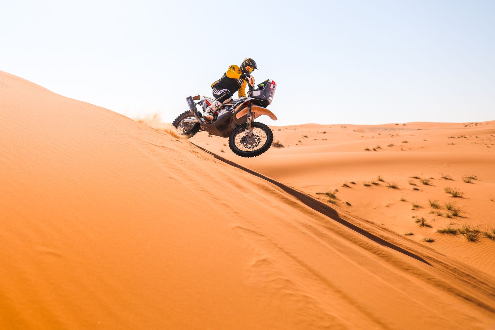 Las espectaculares imágenes del Dakar por las dunas