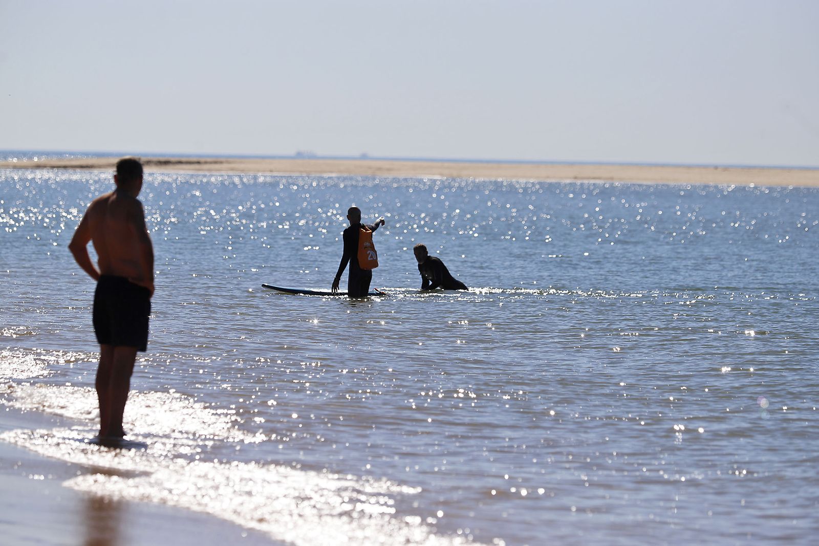 Las playas de Huelva se llenan a finales de septiembre por el buen tiempo