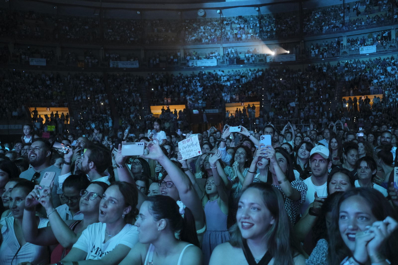 En imágenes, el concierto de Camilo en Córdoba