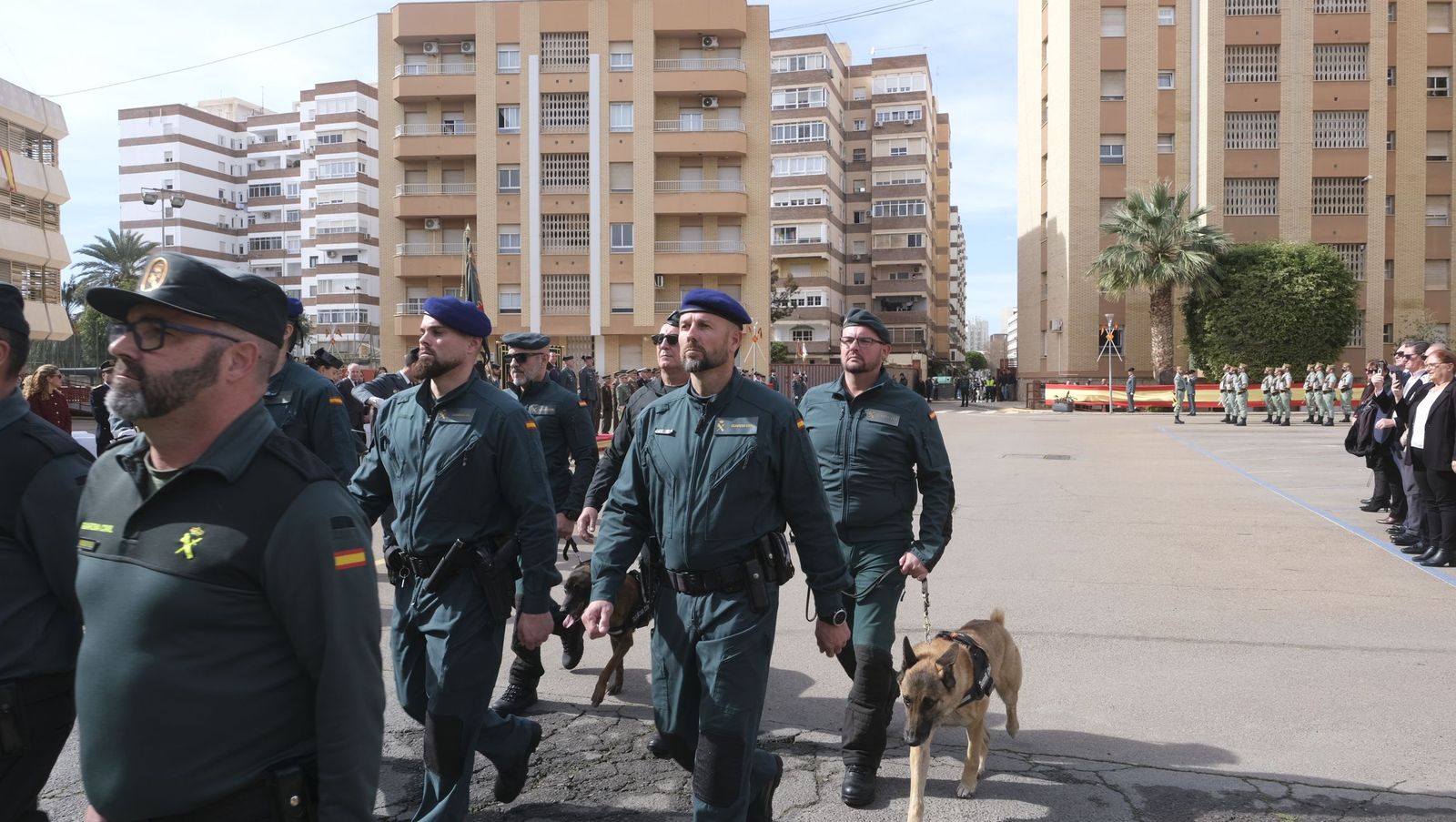 Las imágenes de la toma de posesión del nuevo coronel jefe de la Guardia Civil de Almería