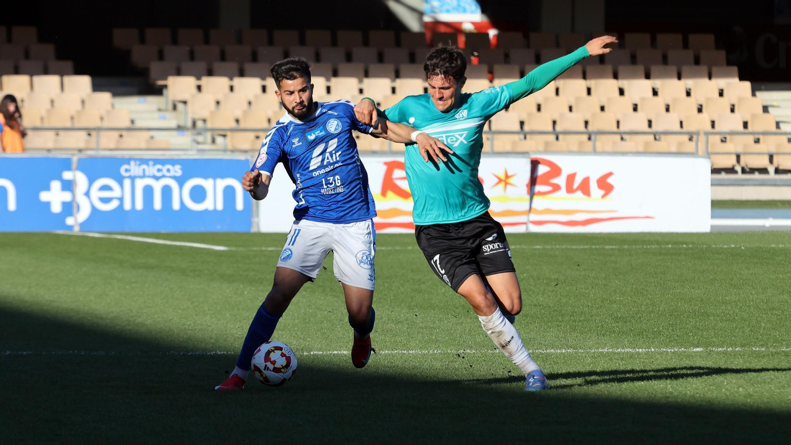 Imágenes del Xerez DFC contra el CF Villanovense en Chapín