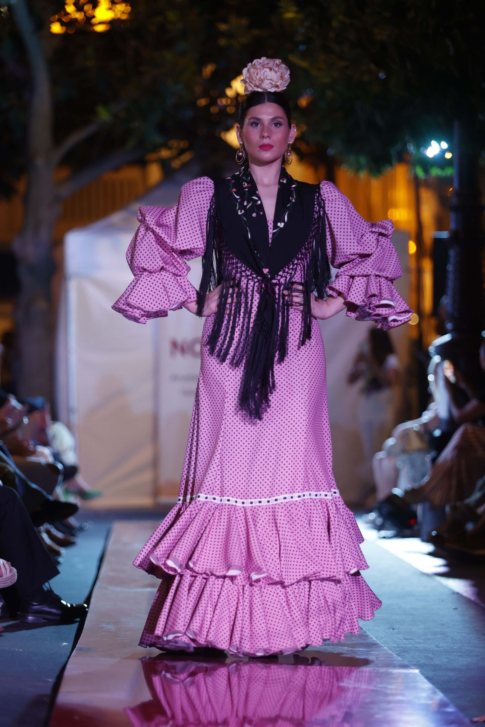 Las imágenes del Desfile de Jóvenes Diseñadores en la Plaza de la Magdalena