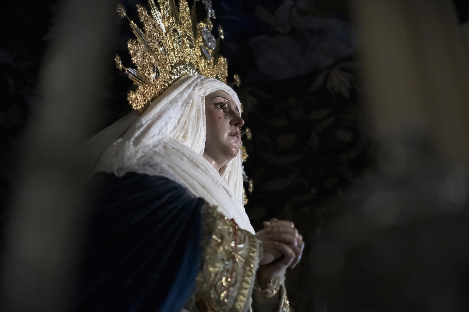 La imágenes de la Virgen de las Aguas del Museo en su palio