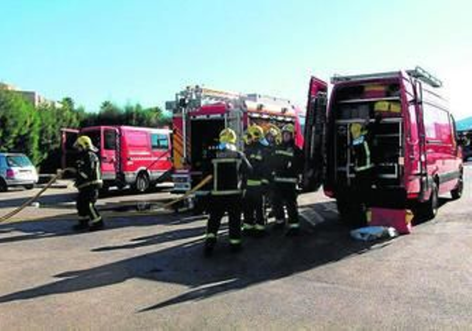Inicio del operativo en las instalaciones del Parque de Bomberos de Turre.