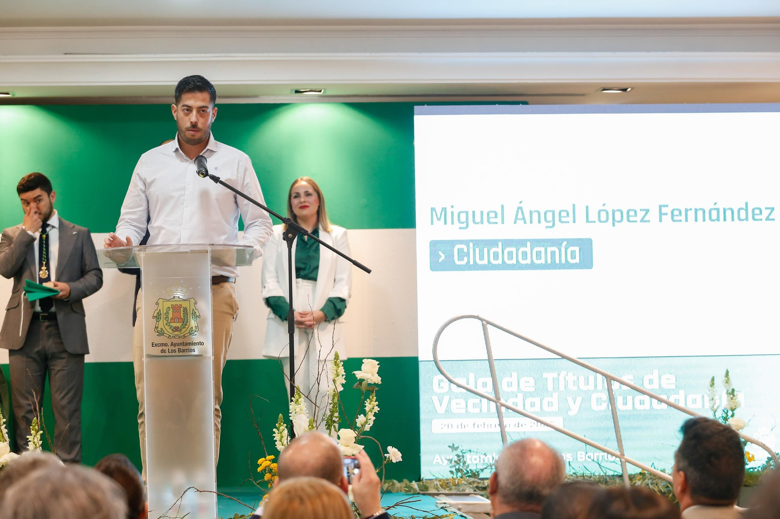 Fotos de la entrega de los reconocimientos por el Día de Andalucía en Los Barrios
