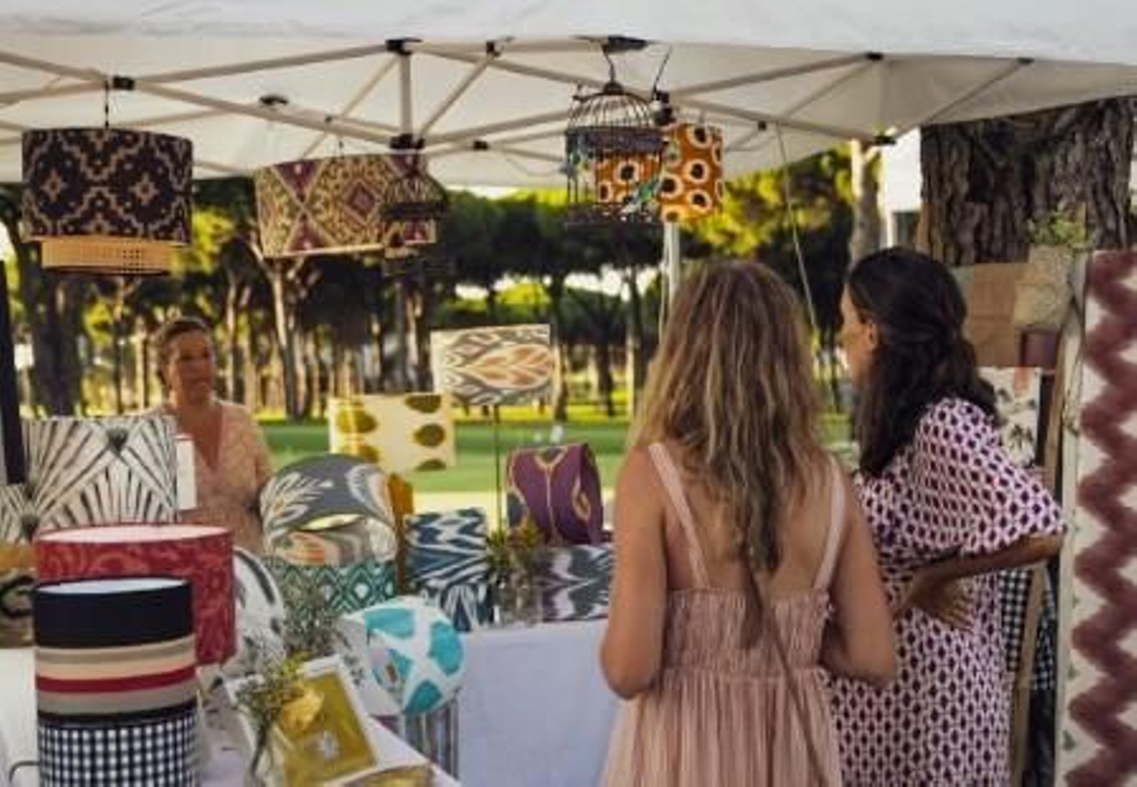 Mercadillo con Encanto.