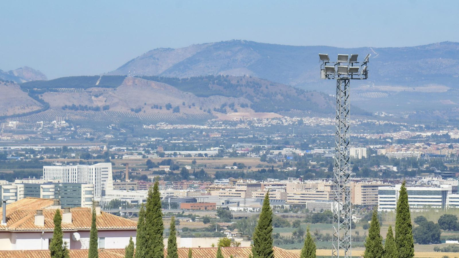 Cielo contaminado sobre Granada capital