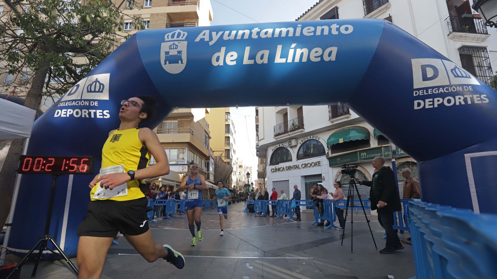 Fotos de la IX Carrera Popular de la Inmaculada en La Línea