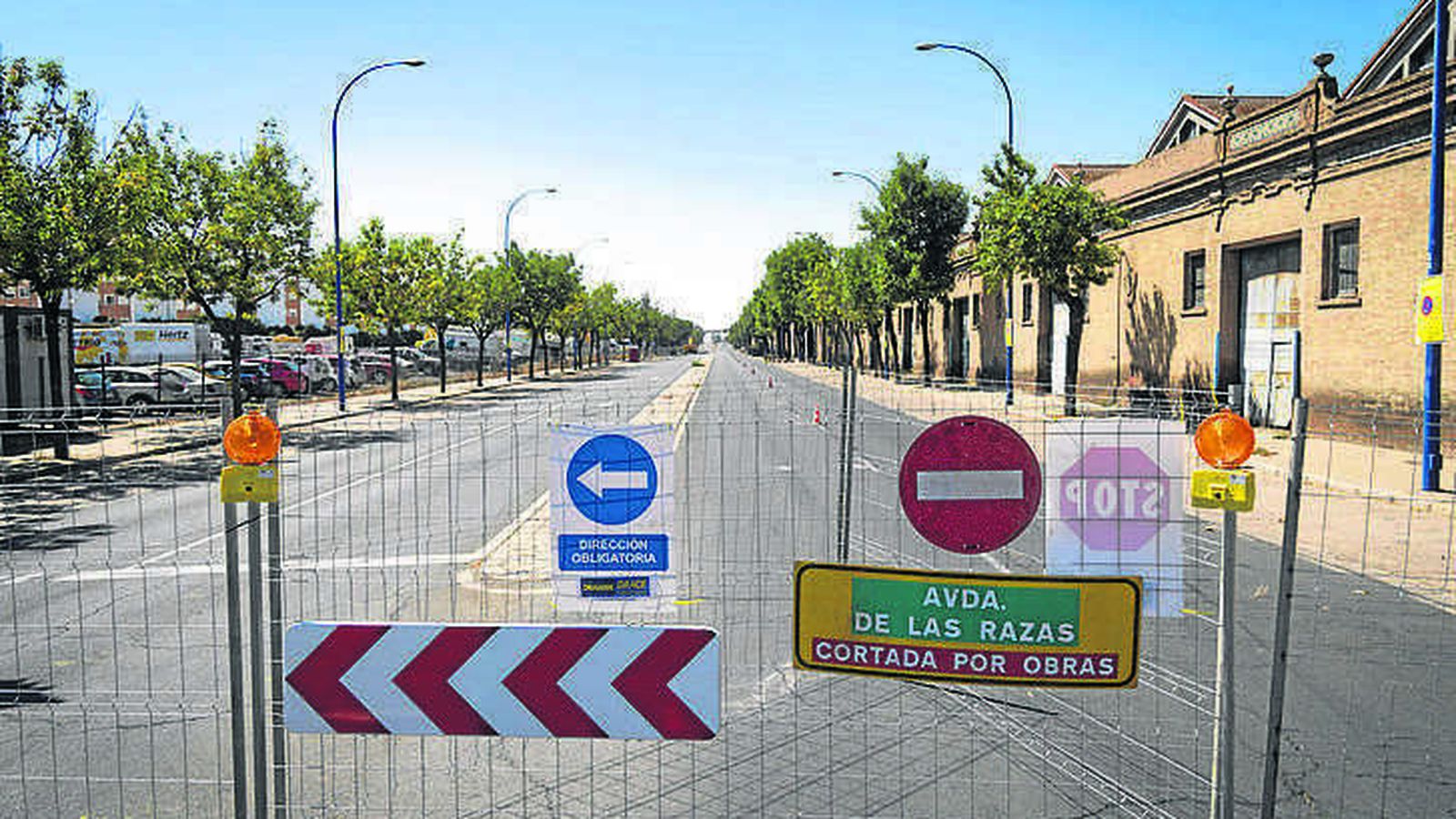 La avenida de Las Razas se ha cortado durante un año.