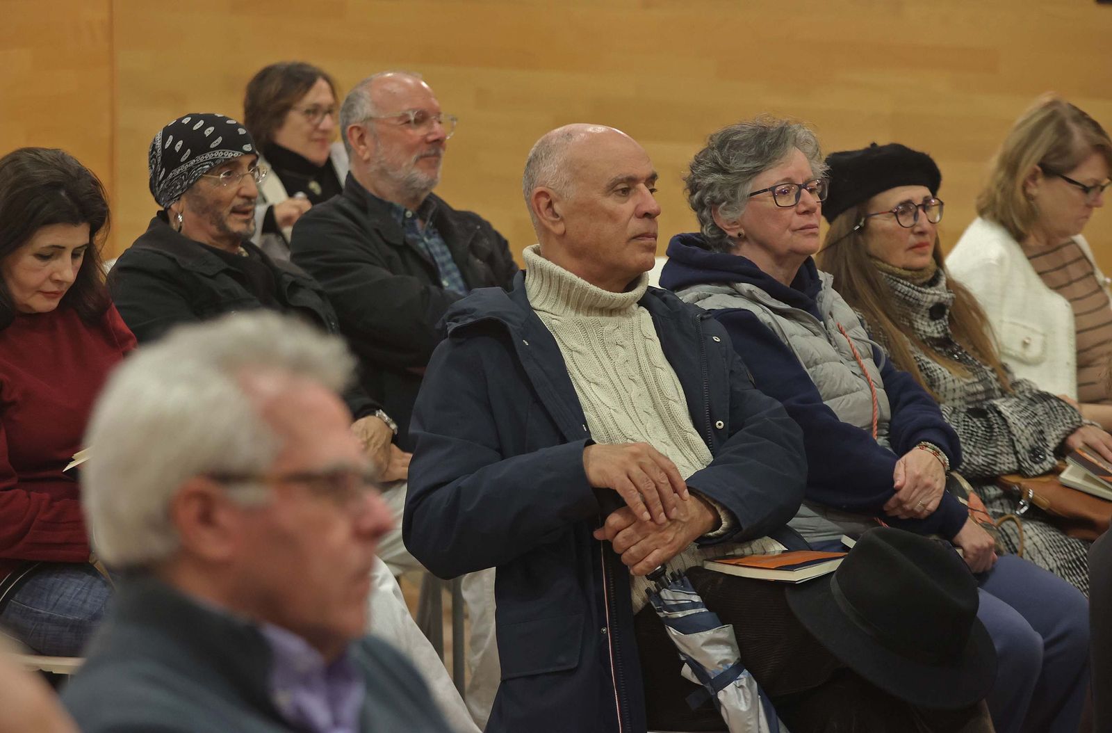 La presentación del libro 'No hay viaje en vano' de Josefina Núñez Montoya, en imágenes