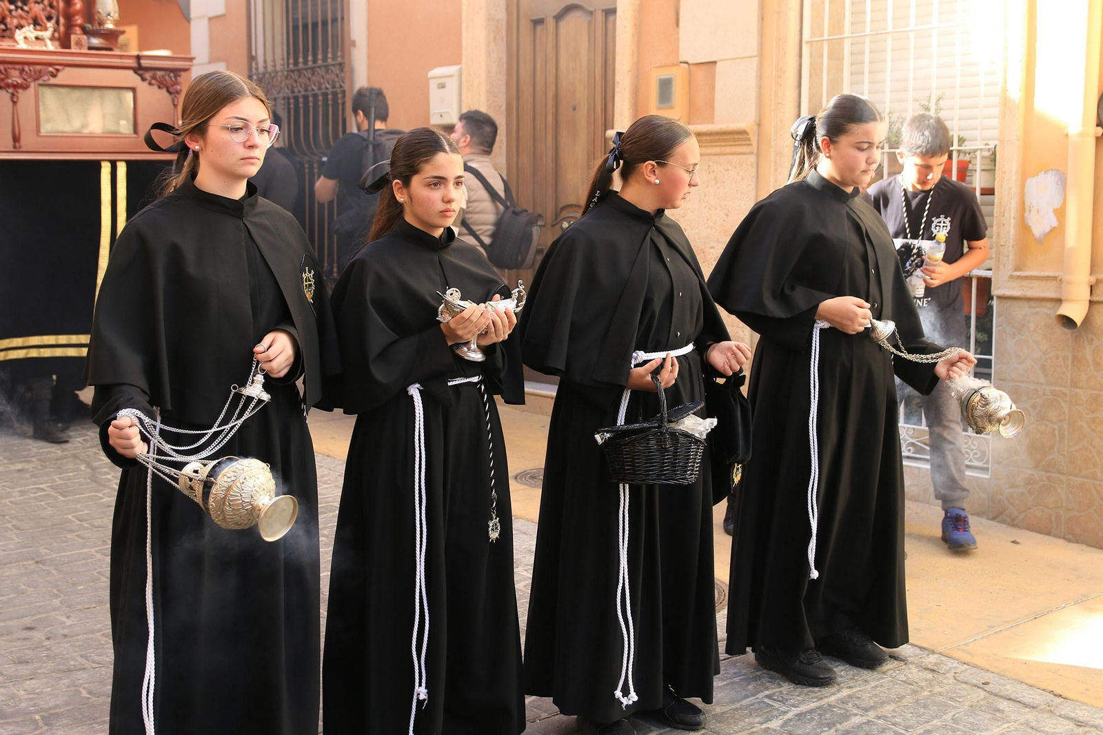 La procesión del Calvario, en imágenes
