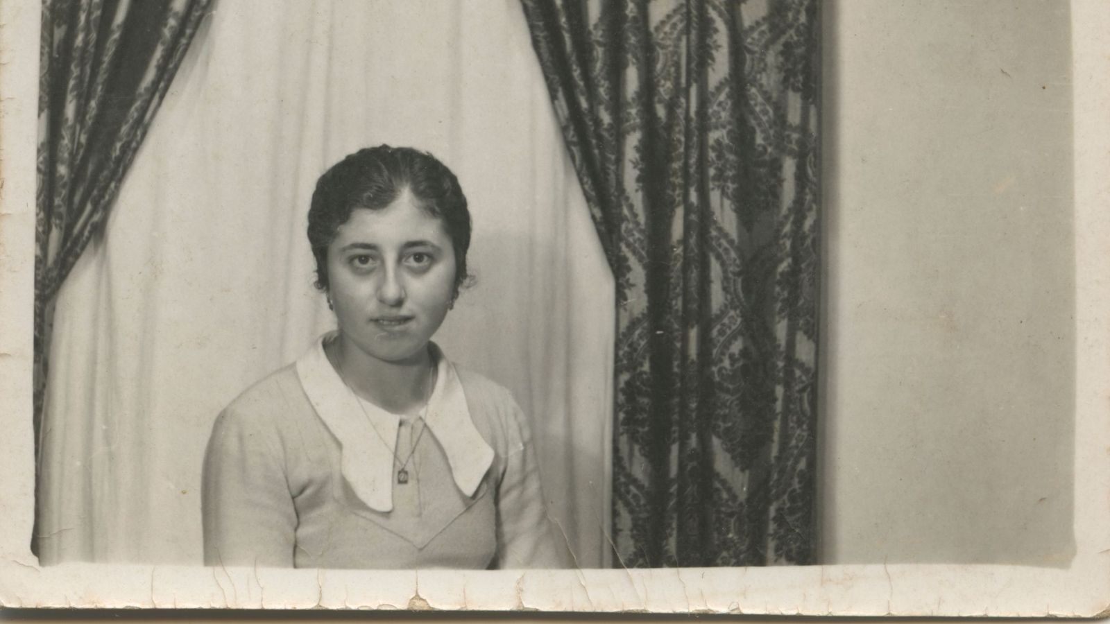 Retrato de estudio de la Colección de Emilio Soriano Martín, ca. 1950.