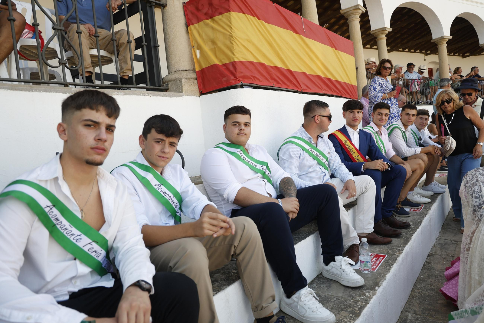 Búscate en la plaza de toros de San Roque durante la corrida de la Feria