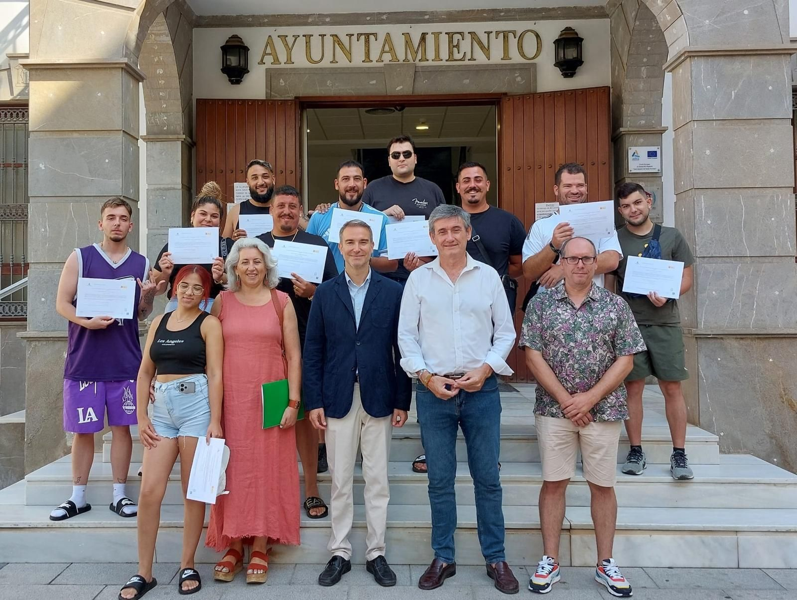 Entrega de diplomas en Adra.