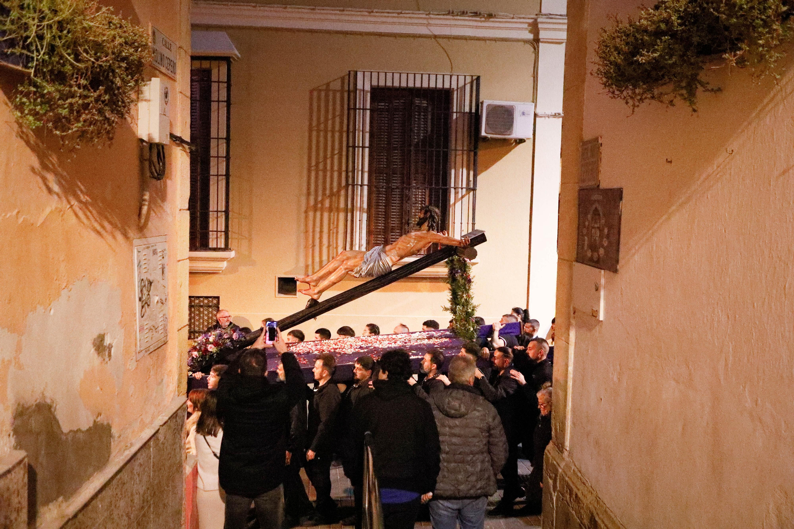La procesión del Calvario, en imágenes