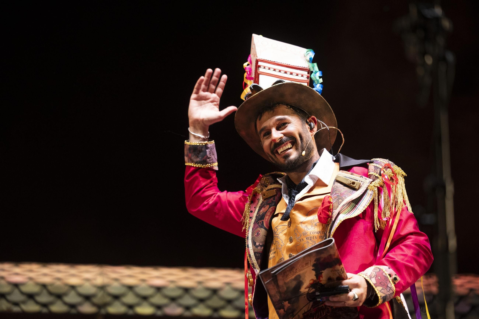 Las imágenes del pregón de Antoñito Molina en el carnaval de Cádiz 2025