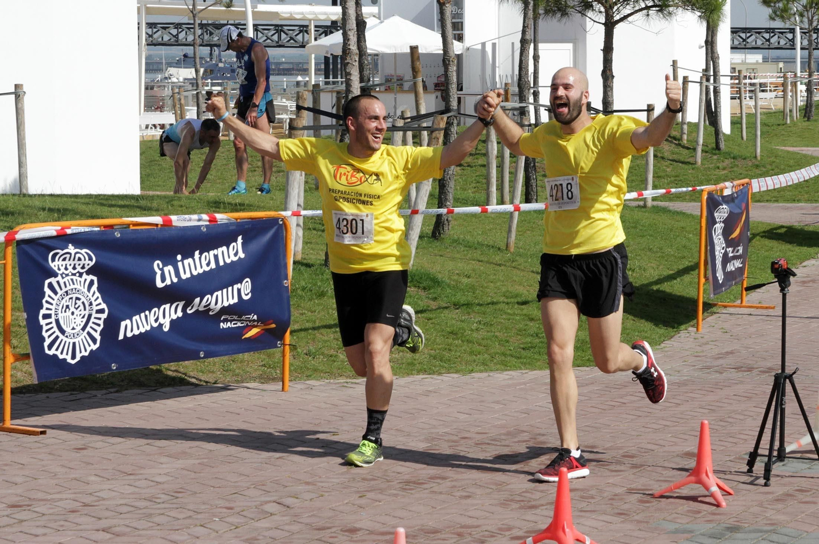 Imágenes de la Carrera Solidaria Ruta 091 organizada por la Policía Nacional