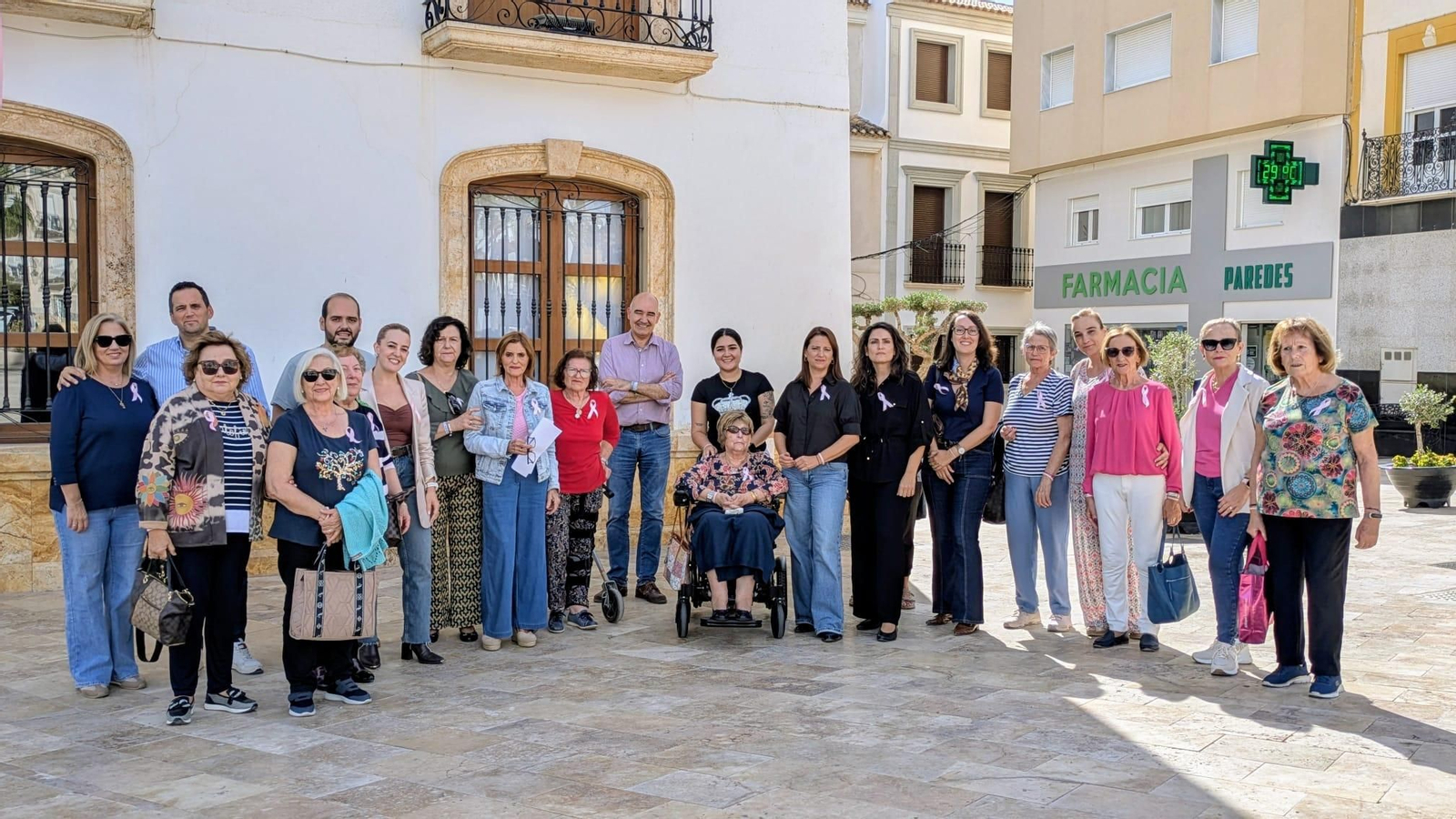 Acto por el Día Mundial contra el Cáncer de Mama en Albox.