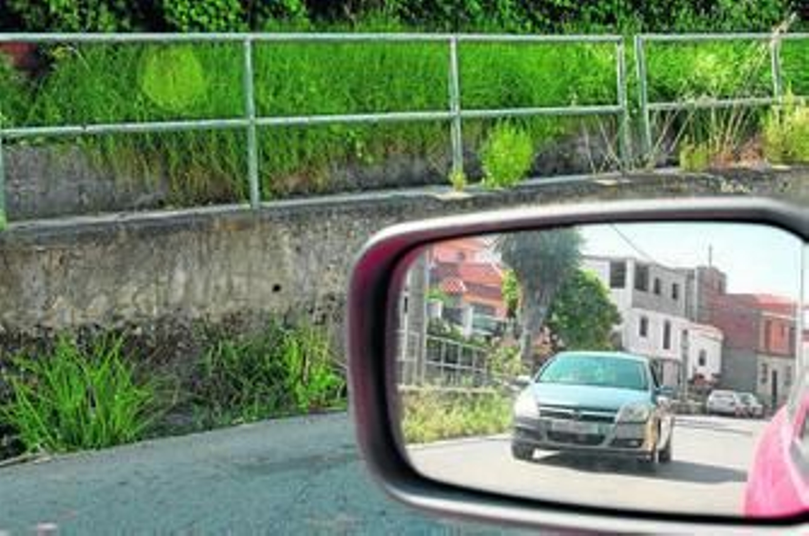 Imagen de la Cañada de los Tomates, minutos después de que se produjeran los hechos, ayer.
