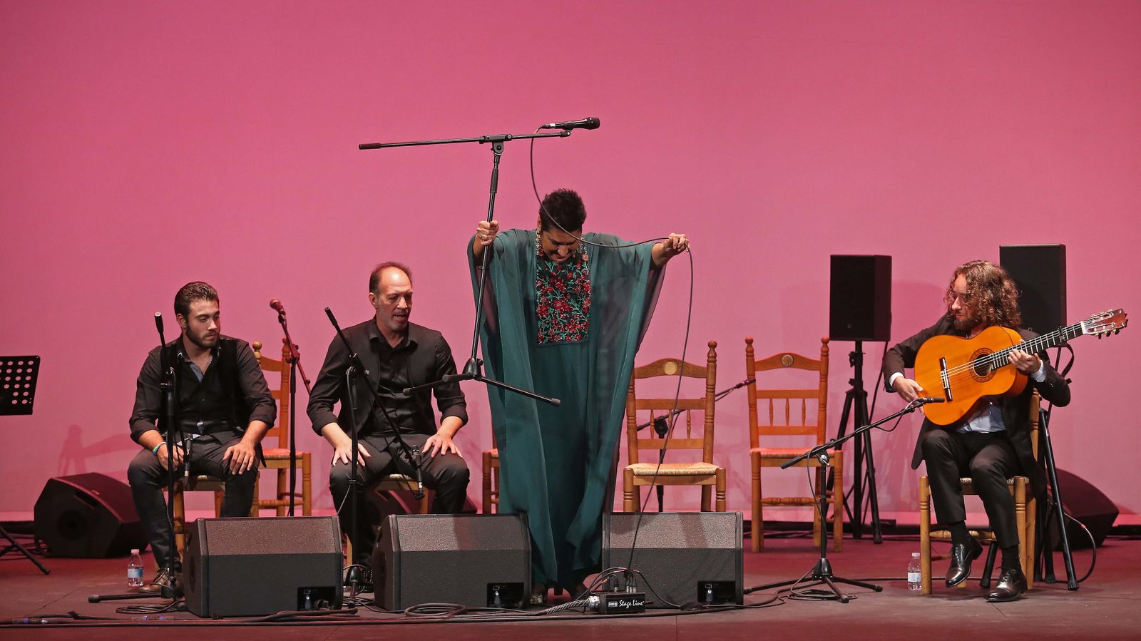 Remedios Amaya triunfa en la tercera noche de la Bienal de San Roque